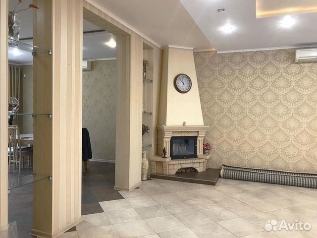 Дом 270 м² на участке 4 сот.
