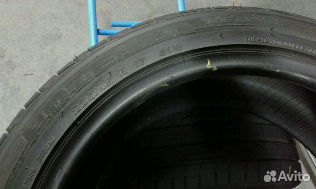 Bridgestone Potenza RE 050 225/45 R17 Bridgestone Potenza RE 050 225/45 R17