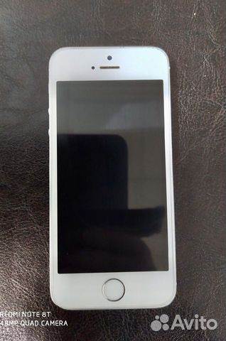 Телефон iPhone Телефон iPhone