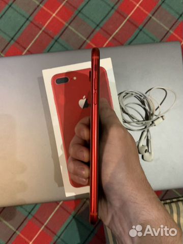 Телефон iPhone 8 Plus red Телефон iPhone 8 Plus red