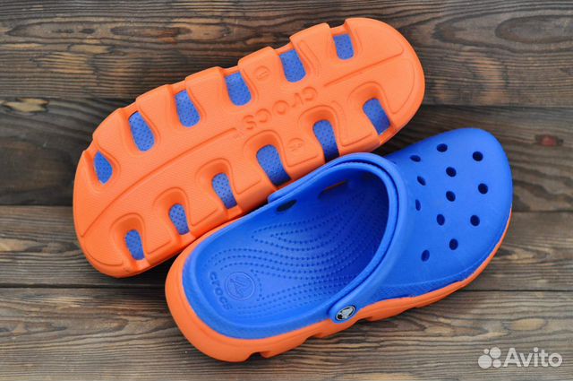 crocs jelly sandals
