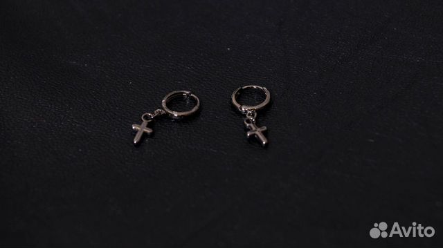 Серьги в уши с Крестом