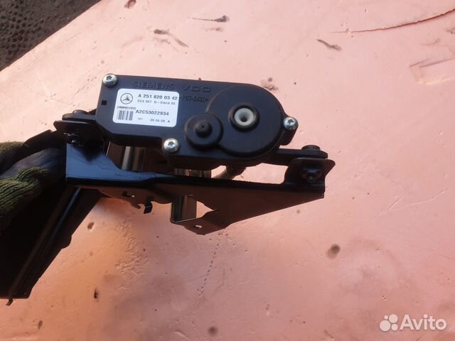 Механизм задних форточек Mercedes 164 GL