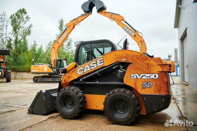 Мини погрузчик Case (Новый) Мини погрузчик Case (Новый)