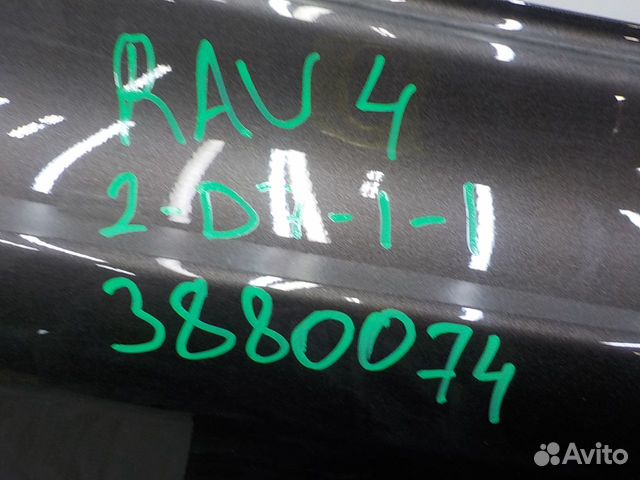Дверь задняя правая на Toyota RAV-4