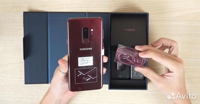 SAMSUNG Galaxy S9 Plus SM-G965FD 64Gb Burgundy Red