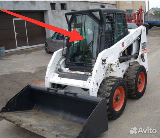 Стекло лобовое для Bobcat s130/150/160