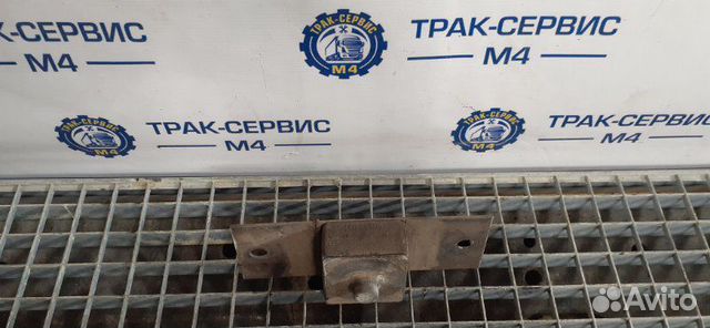 Подушка двигателя задняя Renault Magnum E-Tech 440 Подушка двигателя задняя Renault Magnum E-Tech 440