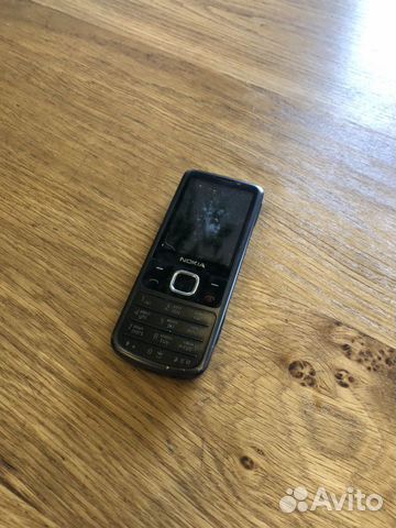 Телефон Nokia 6700