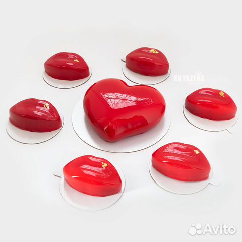 Муссовые десерты на заказ (торты, пирожные)
