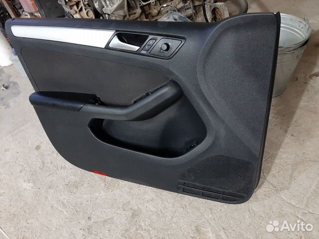 Обшивка двери фольцваген джетта 6/jetta 6