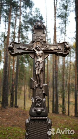 Памятник крест на могилу надгробия из камня Памятник крест на могилу надгробия из камня