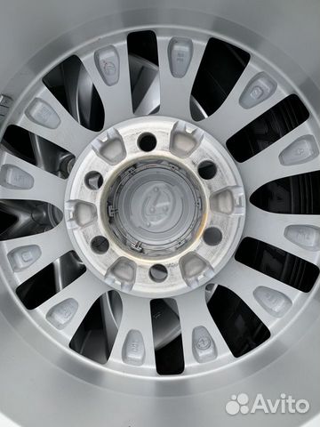 Новые оригинальные колеса на Lexus GX460/470 R18 Новые оригинальные колеса на Lexus GX460/470 R18