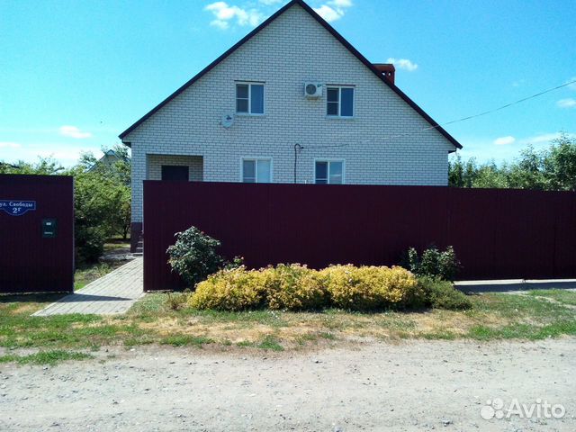 Дом 190 м² на участке 8 сот.