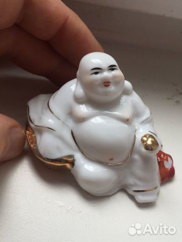 Будийская фигурка.Фарфор.2 шт