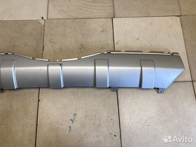 Бампер задний нижний Mitsubishi Pajero 4 V87W 4M41