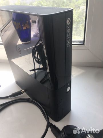 Xbox 360 E, жд 320 Gb с играми