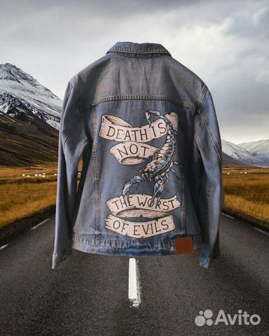 Джинсовая куртка с ручной росписью Джинсовая куртка с ручной росписью