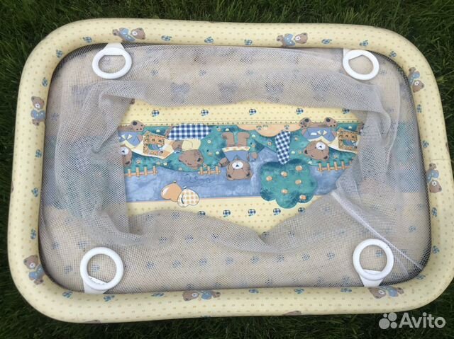 Манеж Манеж