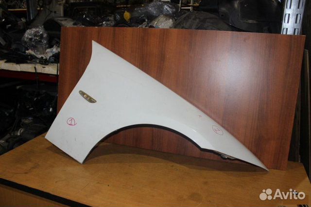 Крыло переднее правое Bmw 3-Series E90