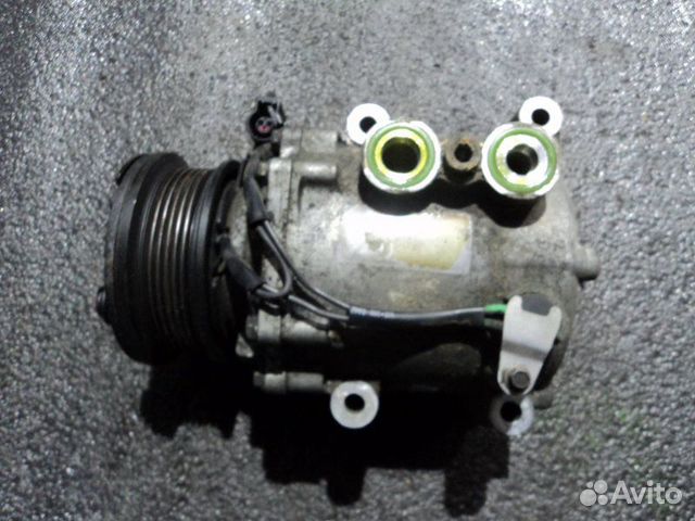 Компрессор кондиционера Ford C-Max fyja