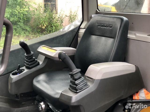 Минипогрузчик Volvo MC95C