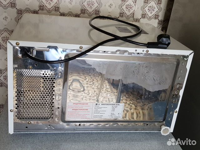 Микроволновая печь LG MG-583MC Микроволновая печь LG MG-583MC
