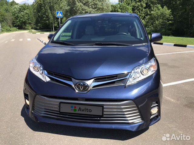 Toyota Sienna 3.5 AT, 2018, 16 000 км Toyota Sienna 3.5 AT, 2018, 16 000 км