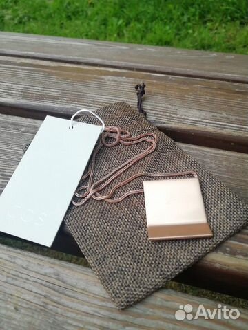 Колье, кулон COS