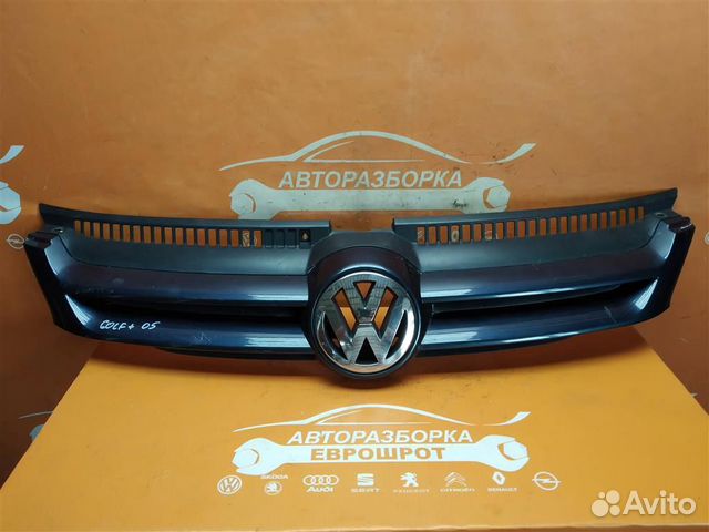 Решетка радиатора Volkswagen Golf + (2005-2014)