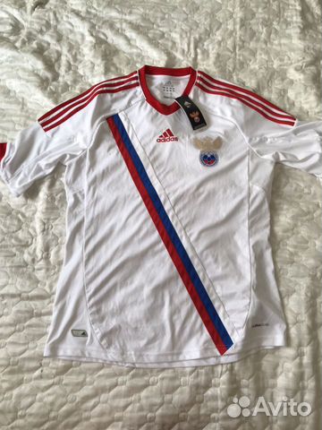 Футболка adidas Футболка adidas