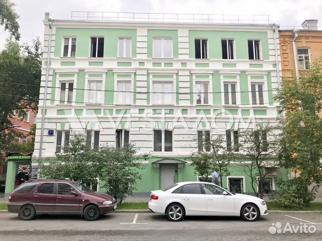 Дом 388 м² на участке 3 сот.