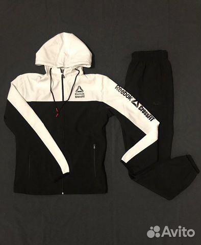 Спортивный костюм Reebok Спортивный костюм Reebok