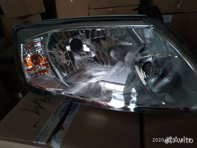 Фары Передние на Лада Гранта -1