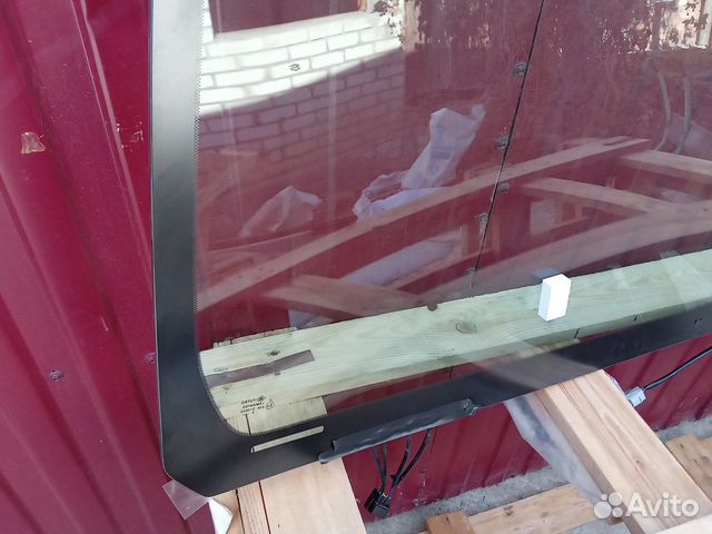 Стекло лобовое Лексус 570