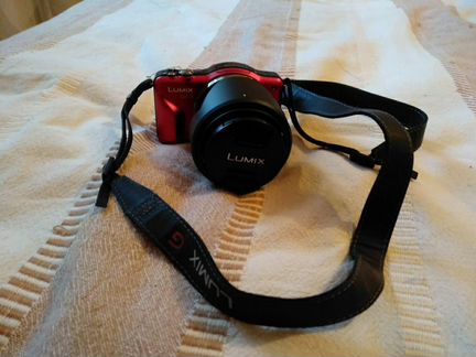 Беззеркальный фотоаппаратPanasonic Lumix GF3