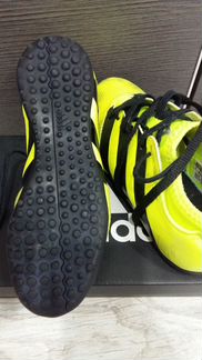 Бутсы футбольные adidas