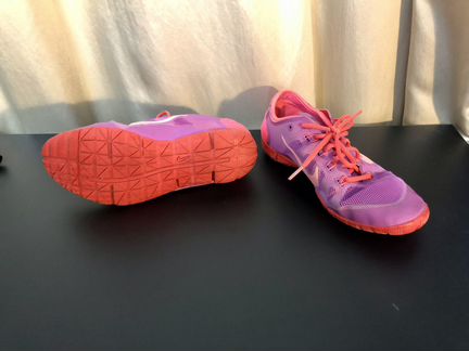 Кроссовки Nike