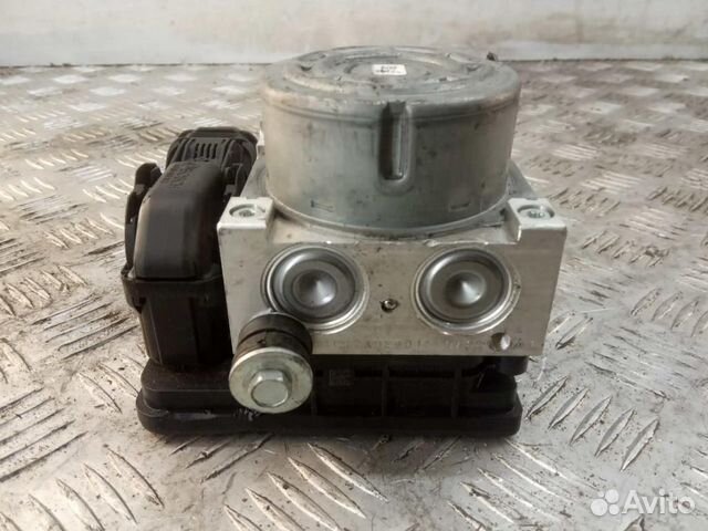 Блок управления тормозами/насос ABS Mazda Mazda3