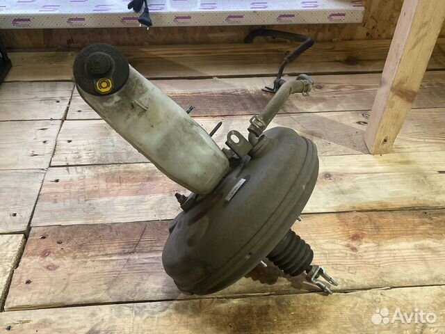 Вакумный усилитель тормозов toyota corolla Е150