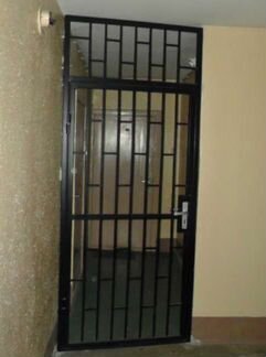 Решетки на двери, входные группы. Производство