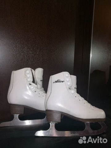 Продам коньки