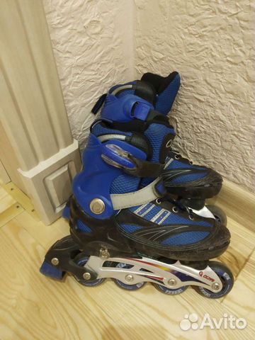 Роликовые коньки