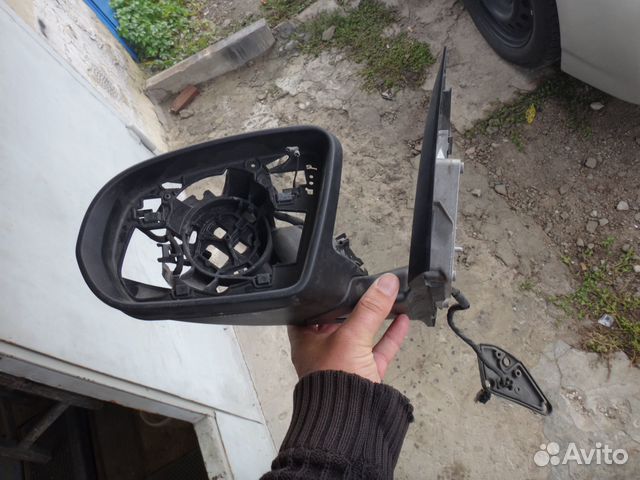 14-нв Мерседес Зеркало левое Дефект Benz GLC 253
