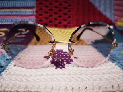 Солнцезащитные очки