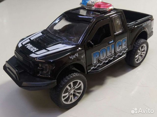 Американский полицейский автомобиль