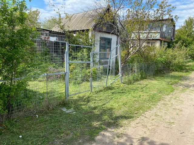 Купить дачу в тракторостроитель 5. Маркс участки. Дом в шалеево. Усть караман энгельсский район. Березняки саратовская область.