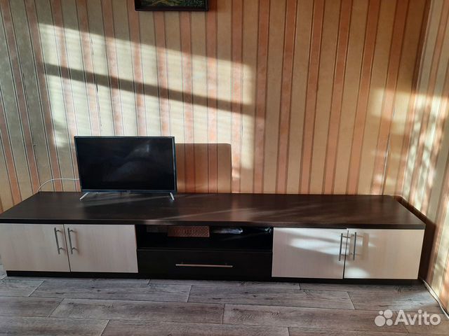 Тумба под телевизор
