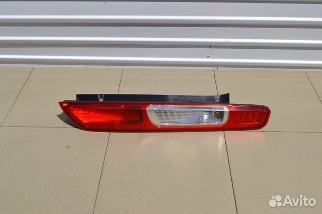 Фонарь задний правый (хэтчбэк) Ford Focus 2
