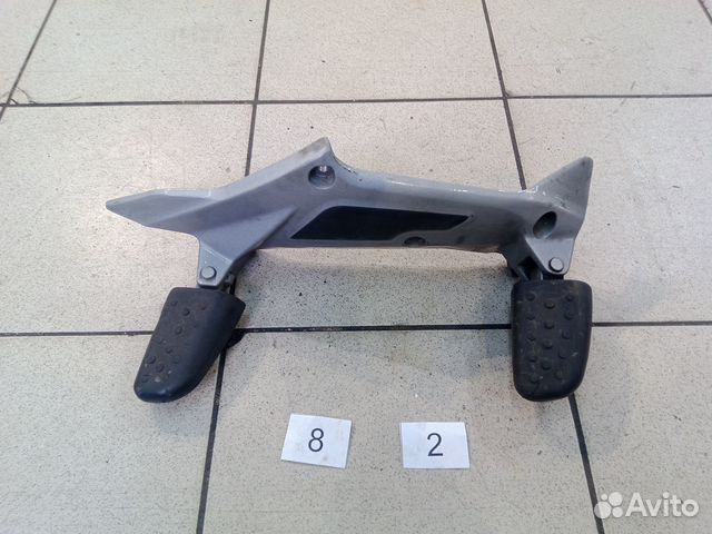 Правая подножка в сборе BMW k 1600 gtl
